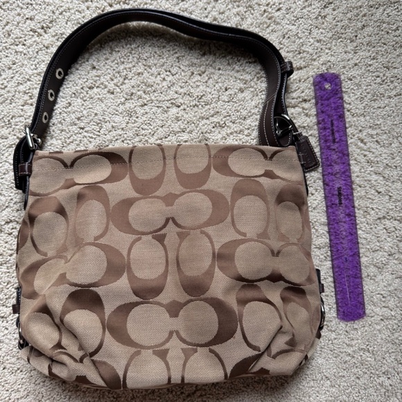 Coach medium shoulder bag - Picture 1 of 5